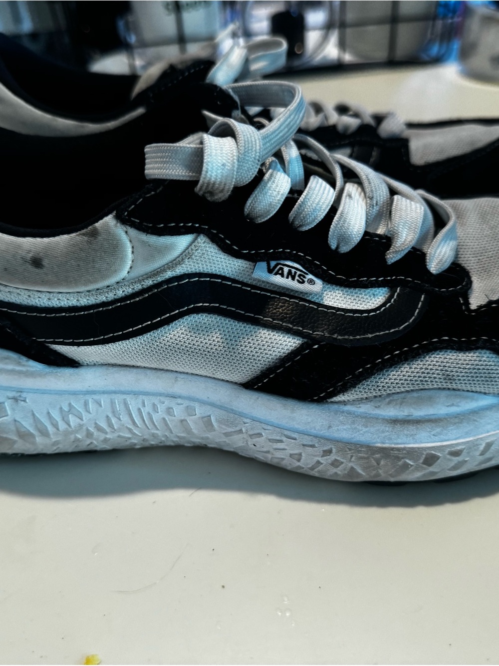 Vans Black and White Low-Top Sneakers - Picture 2 of 2